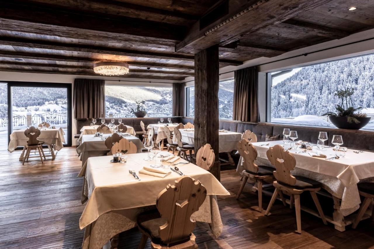 Hotel Niblea Dolomites Ortisei Exteriör bild