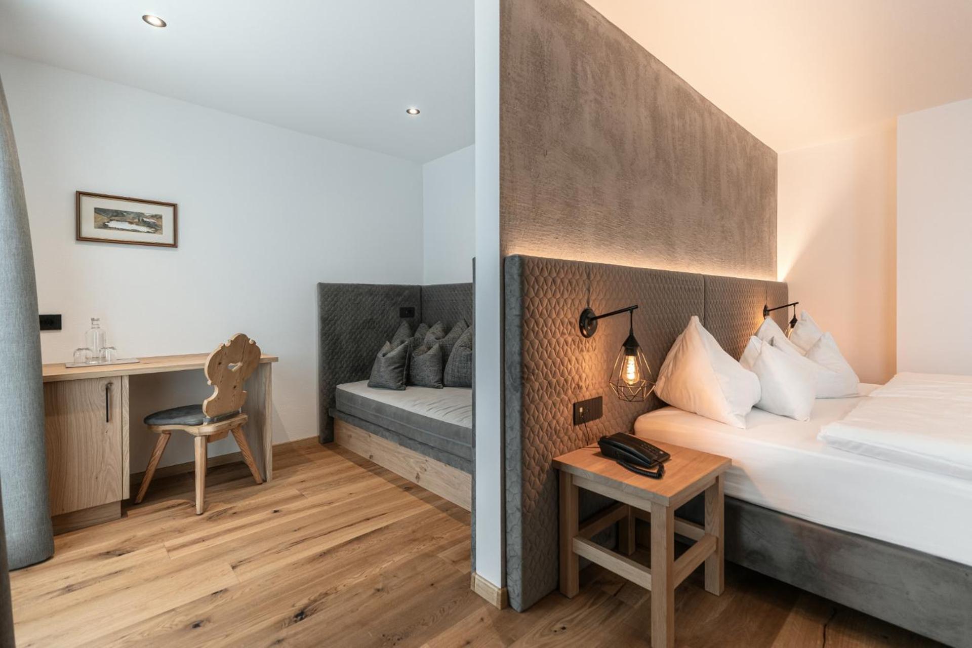 Hotel Niblea Dolomites Ortisei Exteriör bild