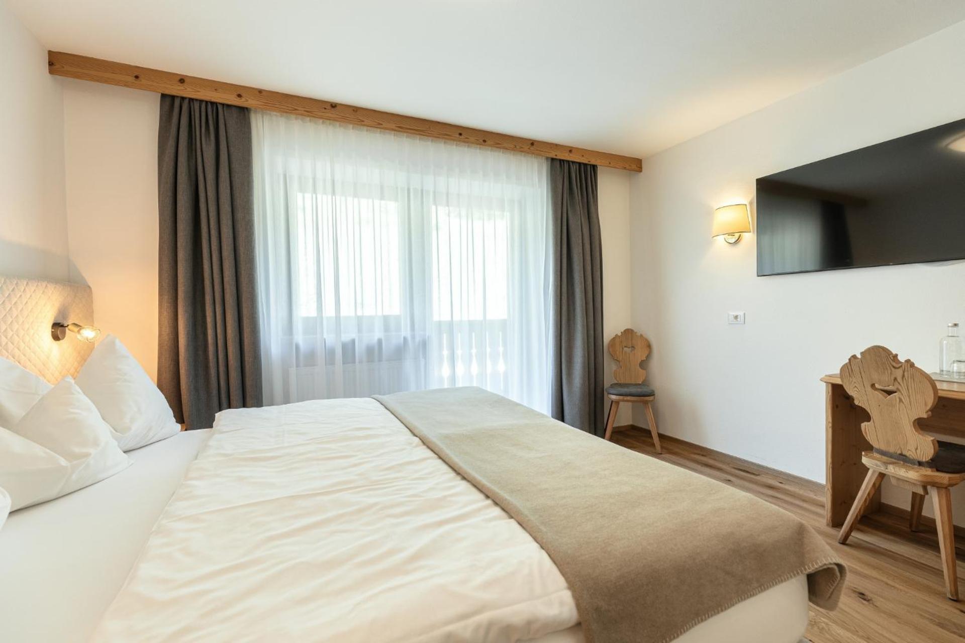 Hotel Niblea Dolomites Ortisei Exteriör bild
